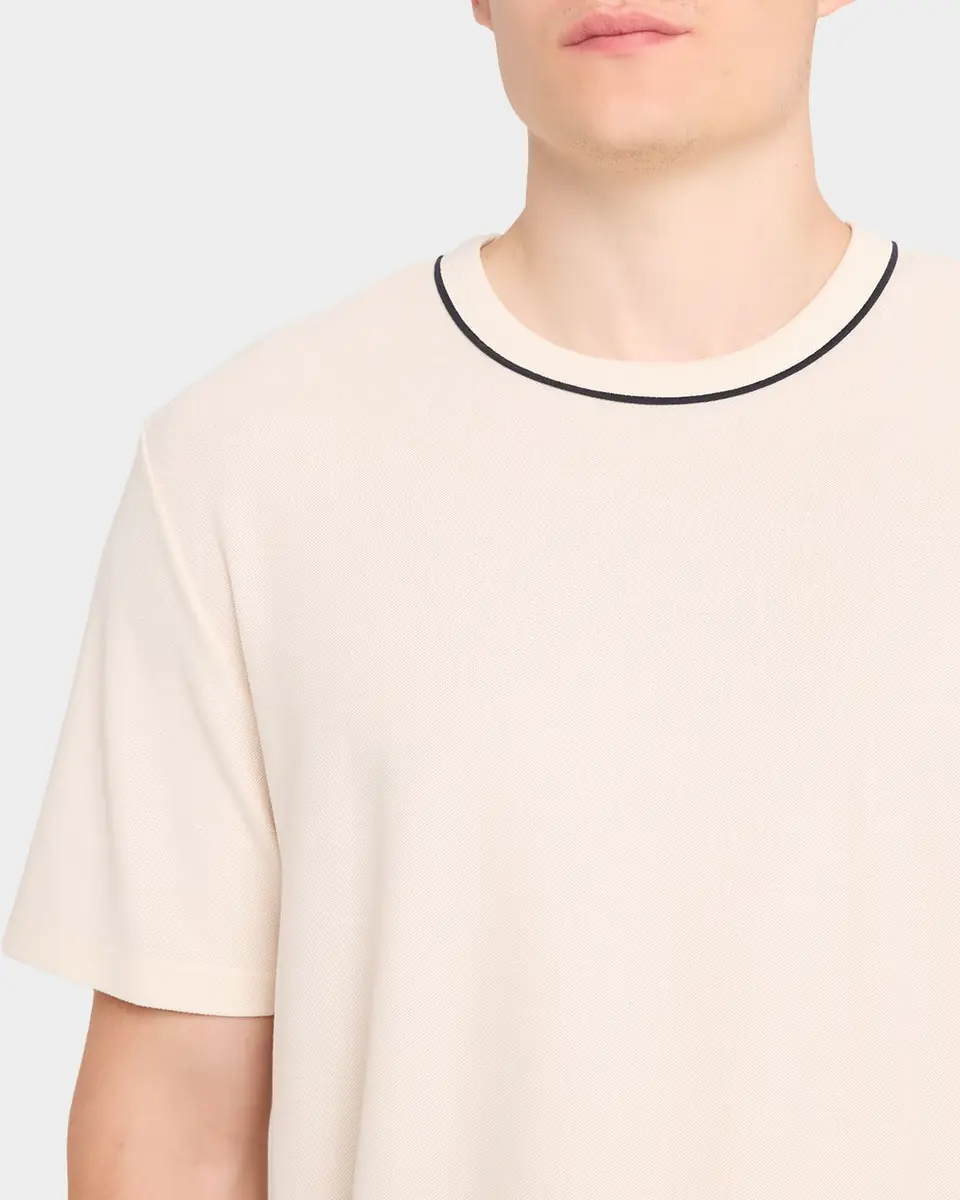 Vince Men's Pima Cotton Pique Tipped Crewneck T-Shirt | Thumbnail 3 Vince Men's Pima Cotton Pique Tipped Crewneck T-Shirt | Thumbnail 3