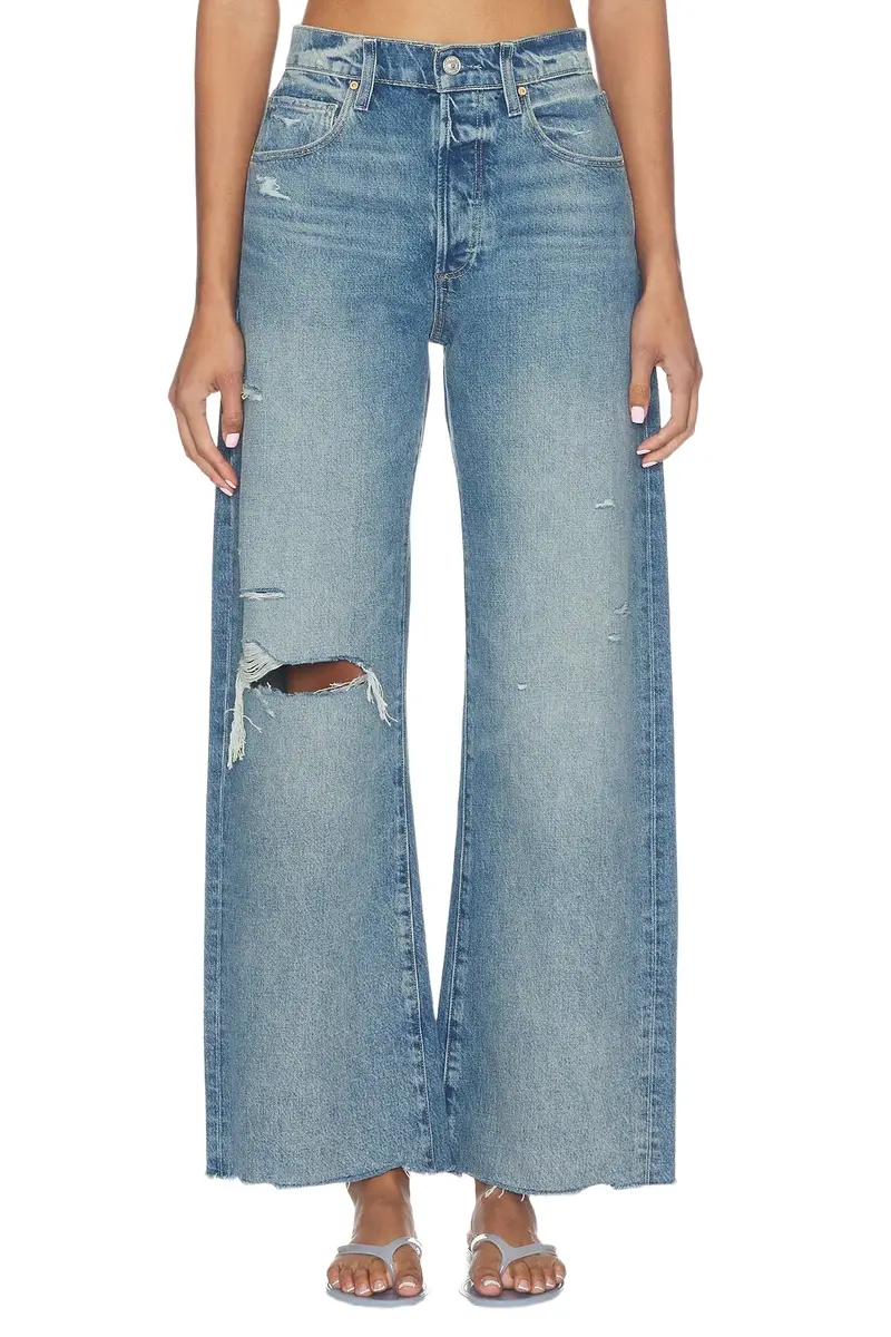 PAIGE Arellia Skimmer Covered Button Fly Jeans