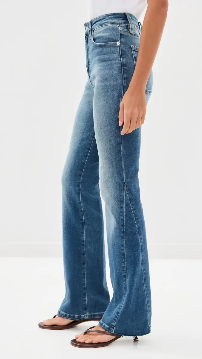 GOOD AMERICAN Soft Tech Good Classic Bootcut Jeans | Thumbnail 4 GOOD AMERICAN Soft Tech Good Classic Bootcut Jeans | Thumbnail 4