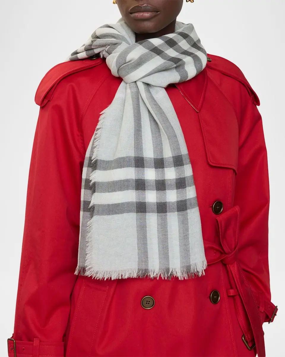 Burberry Men's Wool Giant Check Scarf | Thumbnail 2