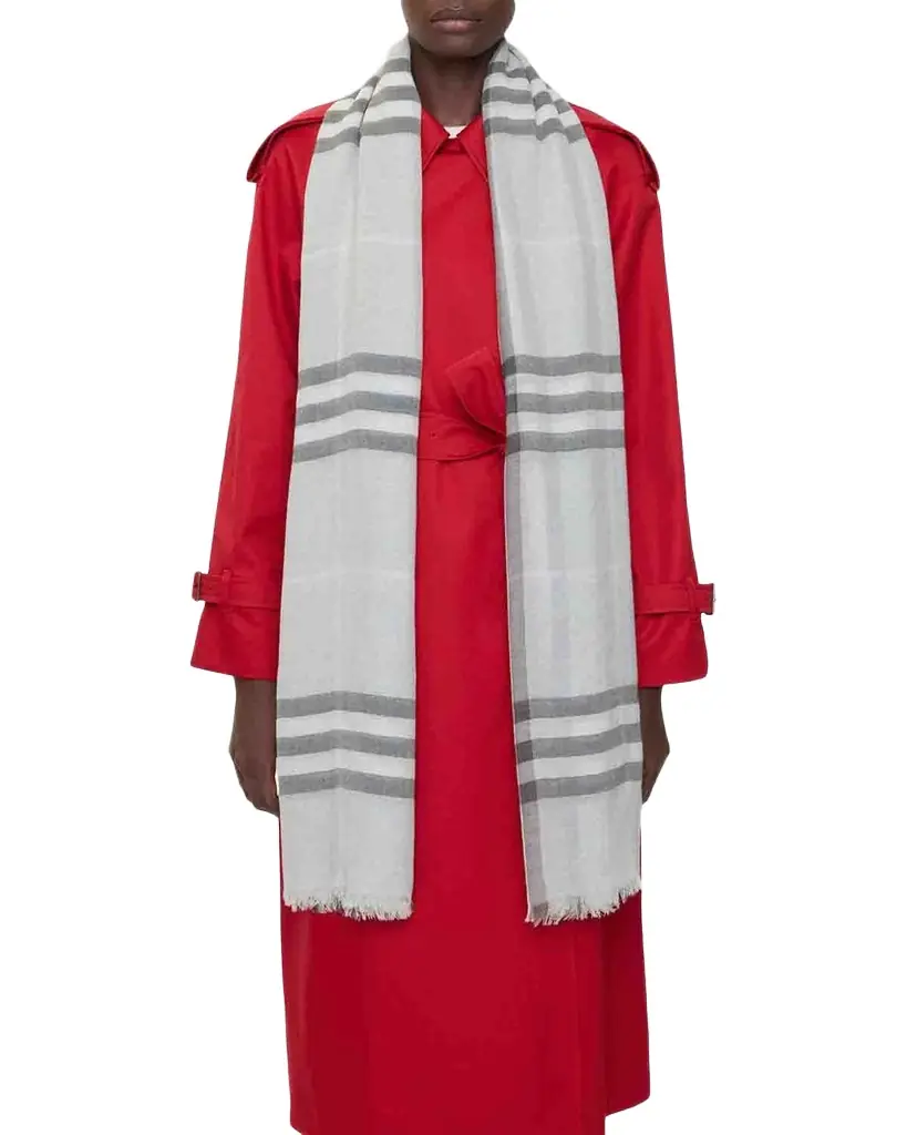 Burberry Men's Wool Giant Check Scarf | Image 1 Burberry Men's Wool Giant Check Scarf | Image 1