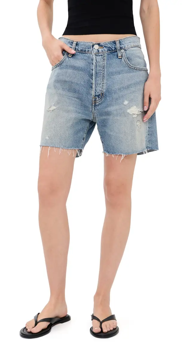 ÉTERNE Emmett Boyfriend Shorts | Image 1 ÉTERNE Emmett Boyfriend Shorts | Image 1