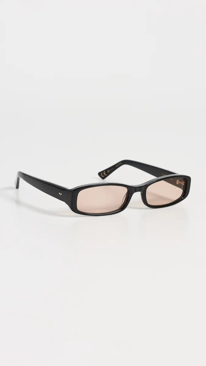 Luv Lou The Indiana Sunglasses | Thumbnail 4