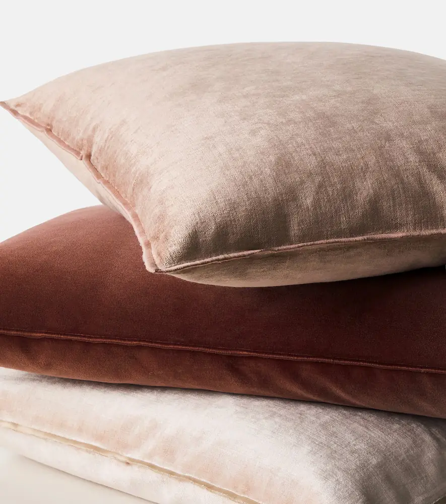 Maison de Vacances Velour cushion | Thumbnail 2 Maison de Vacances Velour cushion | Thumbnail 2