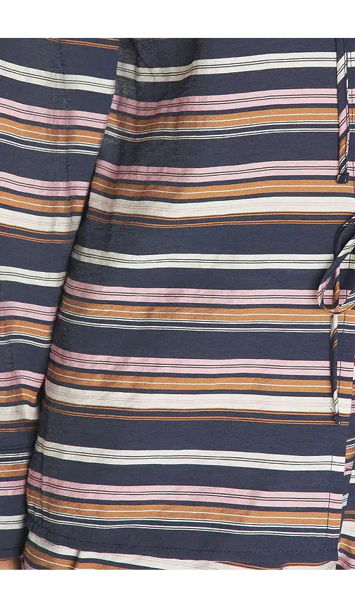 Milkwhite Flower Detail Shirt | Thumbnail 5