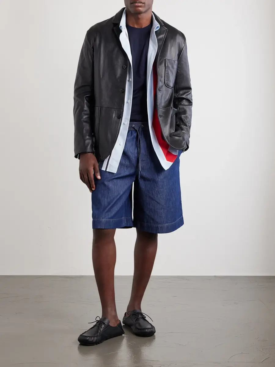 Loewe Wide-Leg Anagram-Detailed Cotton-Chambray Drawstring Shorts - Men | Thumbnail 2 Loewe Wide-Leg Anagram-Detailed Cotton-Chambray Drawstring Shorts - Men | Thumbnail 2