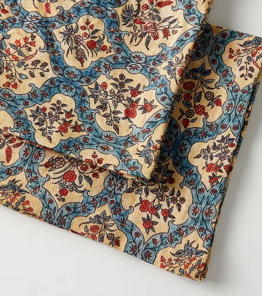 The House of Lyria Hoya set of 2 floral linen napkins | Thumbnail 2