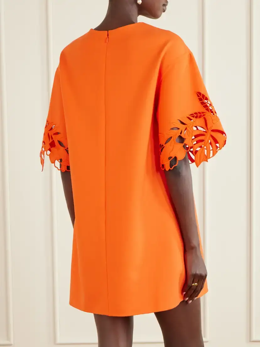 Oscar de la Renta Embroidered Cut-out Wool-blend Mini Dress | Thumbnail 3 Oscar de la Renta Embroidered Cut-out Wool-blend Mini Dress | Thumbnail 3