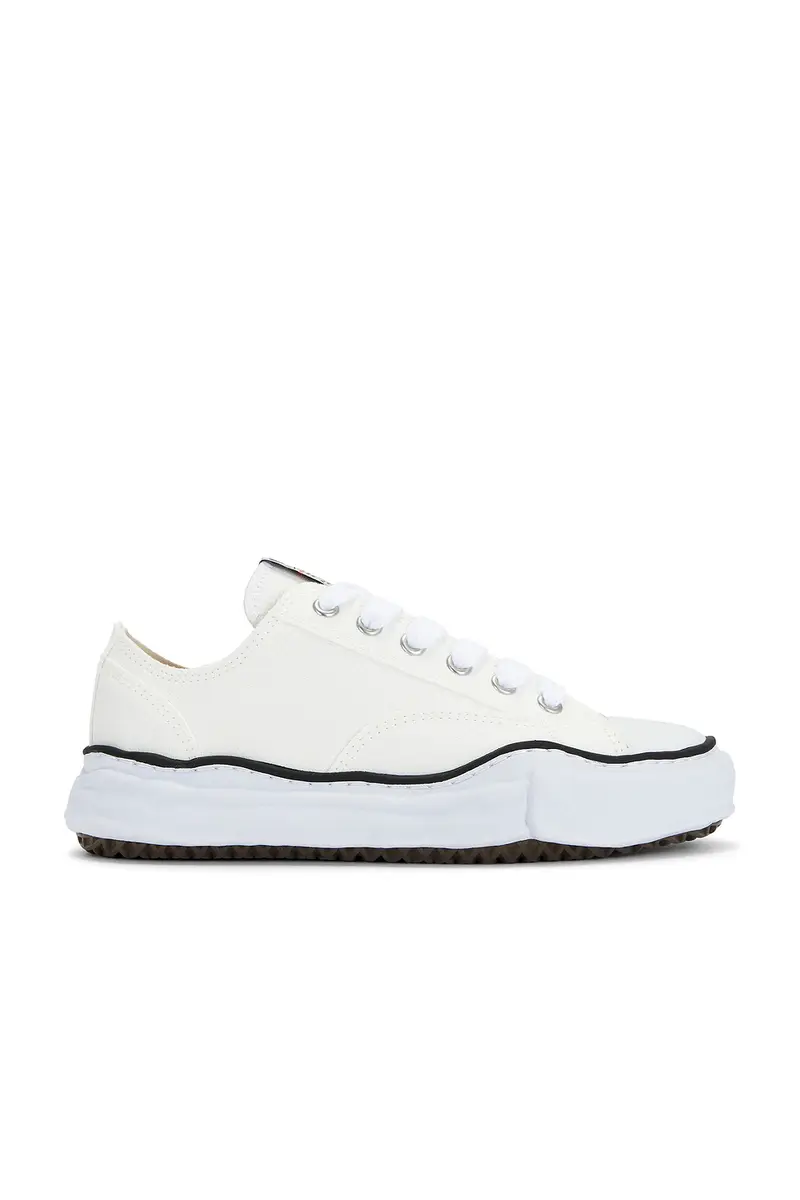 Maison MIHARA YASUHIRO Peterson Original Sole Canvas Low-Top Sneaker | Image 1 Maison MIHARA YASUHIRO Peterson Original Sole Canvas Low-Top Sneaker | Image 1