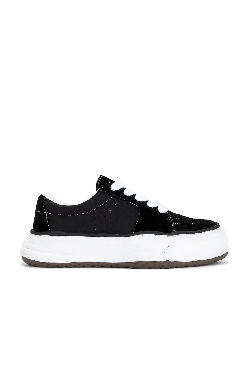 Maison MIHARA YASUHIRO Eric Original Sole Suede Low-Top Sneaker | Image 1 Maison MIHARA YASUHIRO Eric Original Sole Suede Low-Top Sneaker | Image 1