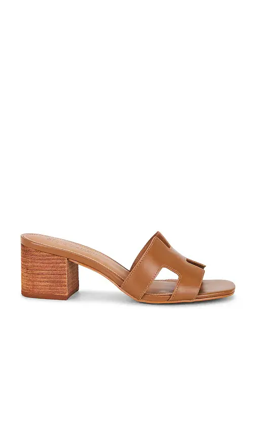 Steve Madden Hana Sandal | Image 1 Steve Madden Hana Sandal | Image 1