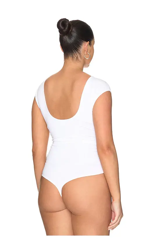 GOOD AMERICAN The Open Back Bodysuit | Thumbnail 8 GOOD AMERICAN The Open Back Bodysuit | Thumbnail 8