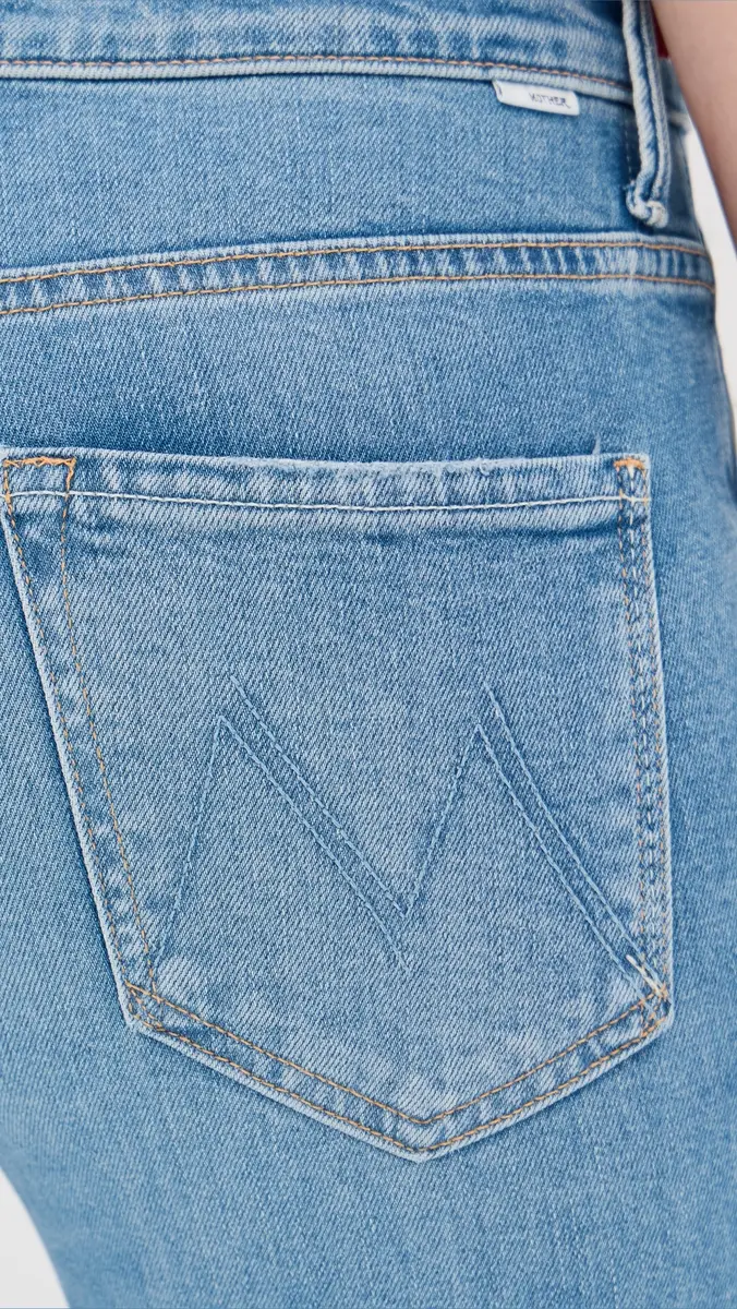 Mother The Weekender Fray Flare Jeans | Thumbnail 6