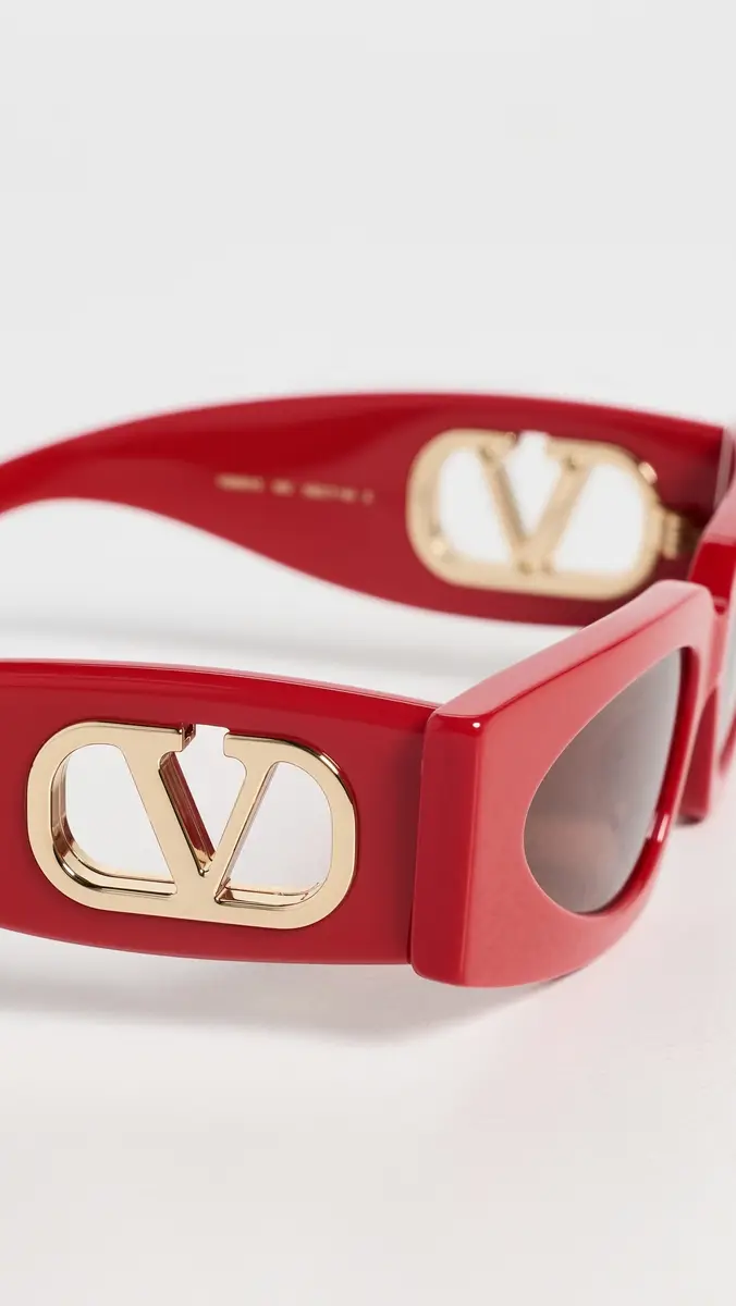 Valentino Vain Bold Sunglasses | Thumbnail 5