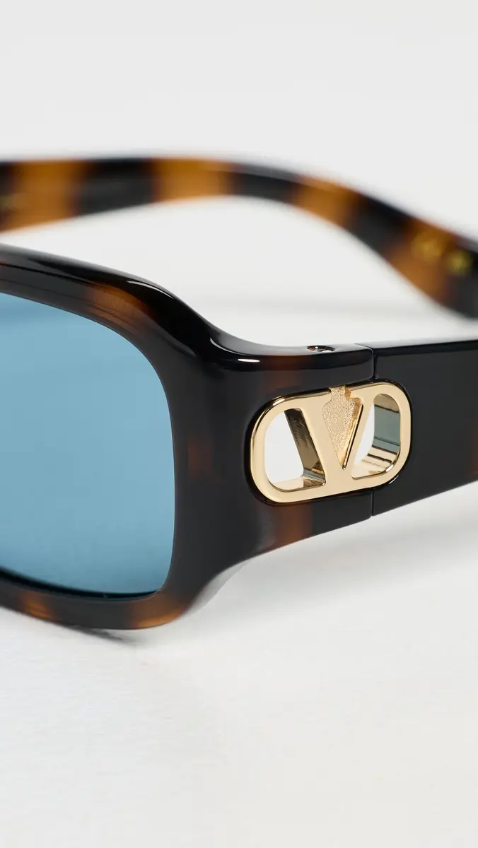 Valentino Vain Light Sunglasses | Thumbnail 5 Valentino Vain Light Sunglasses | Thumbnail 5