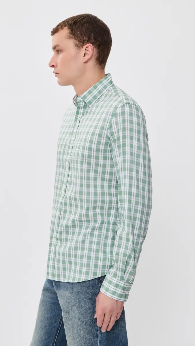 Faherty Movement Monterey Button Down Shirt | Thumbnail 4 Faherty Movement Monterey Button Down Shirt | Thumbnail 4