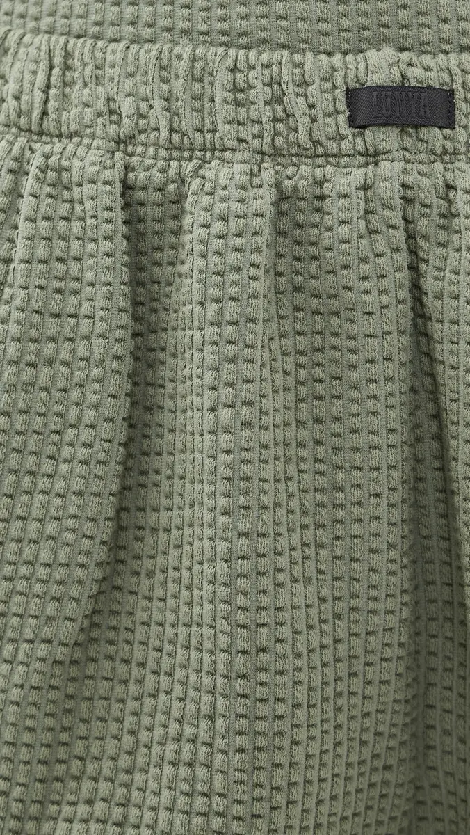 Lunya Cotton Seersucker Shorts | Thumbnail 6 Lunya Cotton Seersucker Shorts | Thumbnail 6