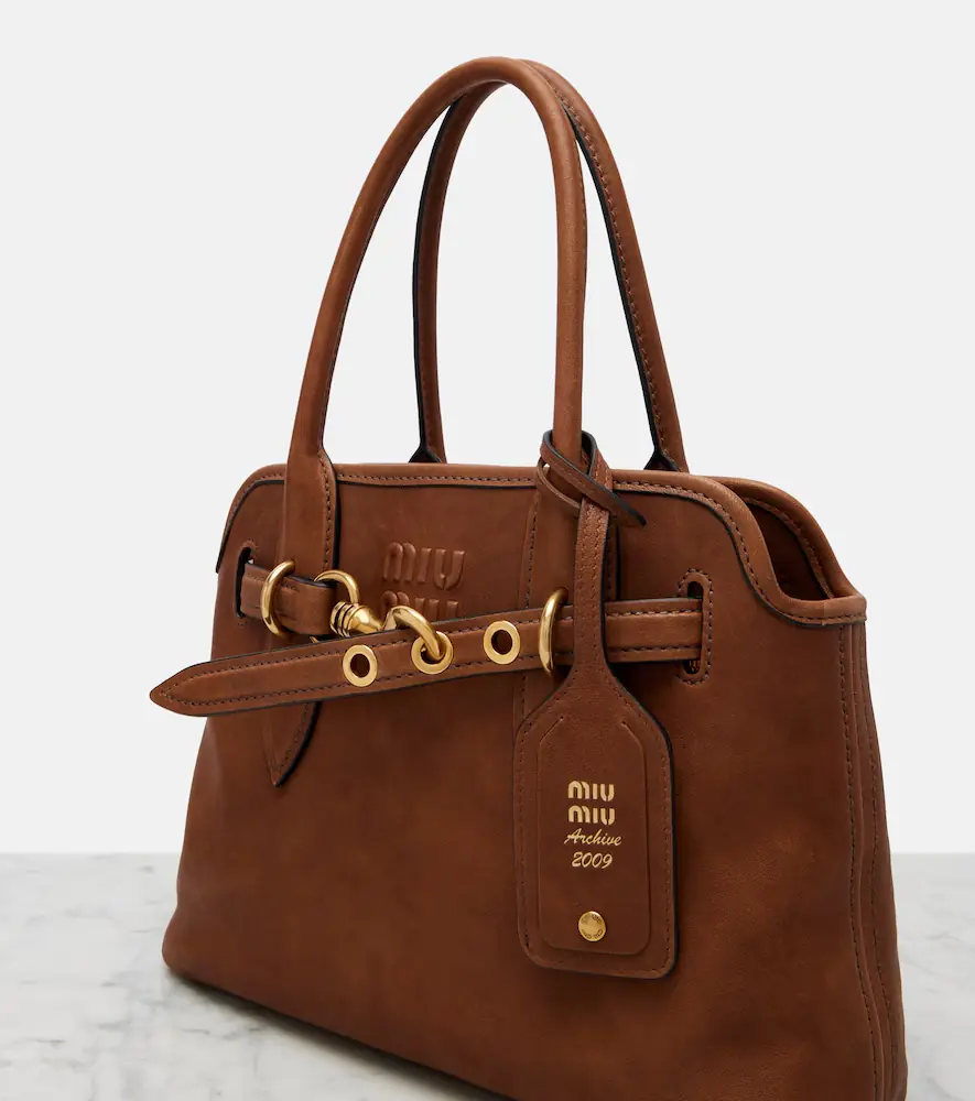 Miu Miu Aventure Small leather shoulder bag | Thumbnail 3