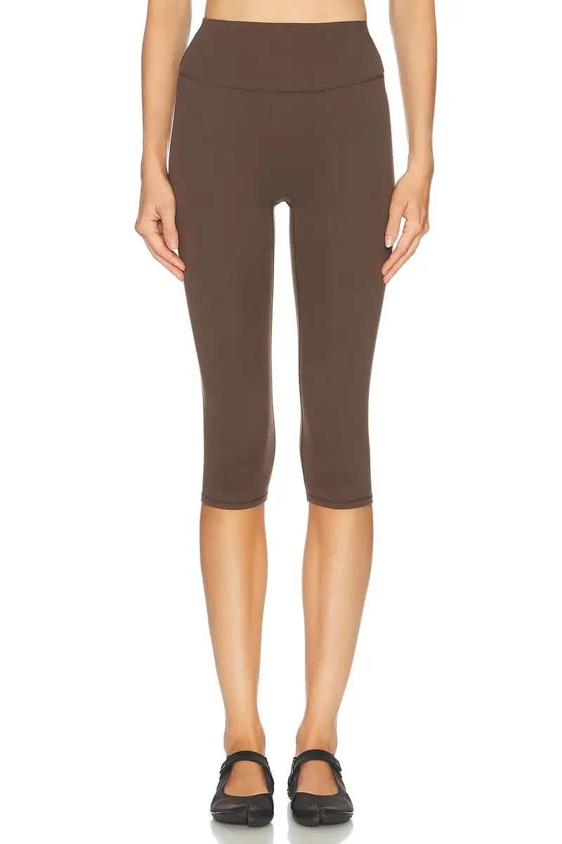 NikeSKIMS Matte 17 Crop Legging | Thumbnail 2 NikeSKIMS Matte 17 Crop Legging | Thumbnail 2