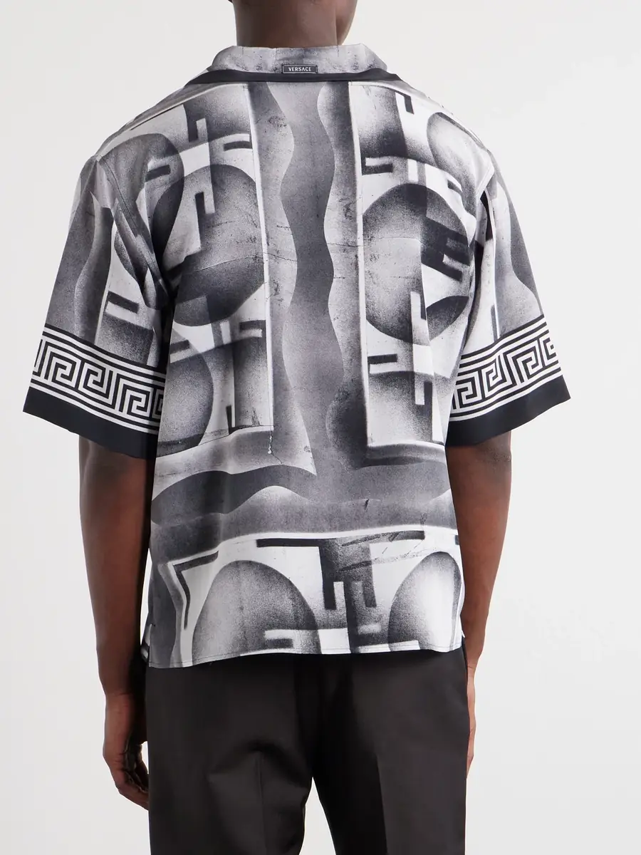 Versace Camp-Collar Printed Silk-Crepe De Chine Shirt - Men | Thumbnail 4 Versace Camp-Collar Printed Silk-Crepe De Chine Shirt - Men | Thumbnail 4