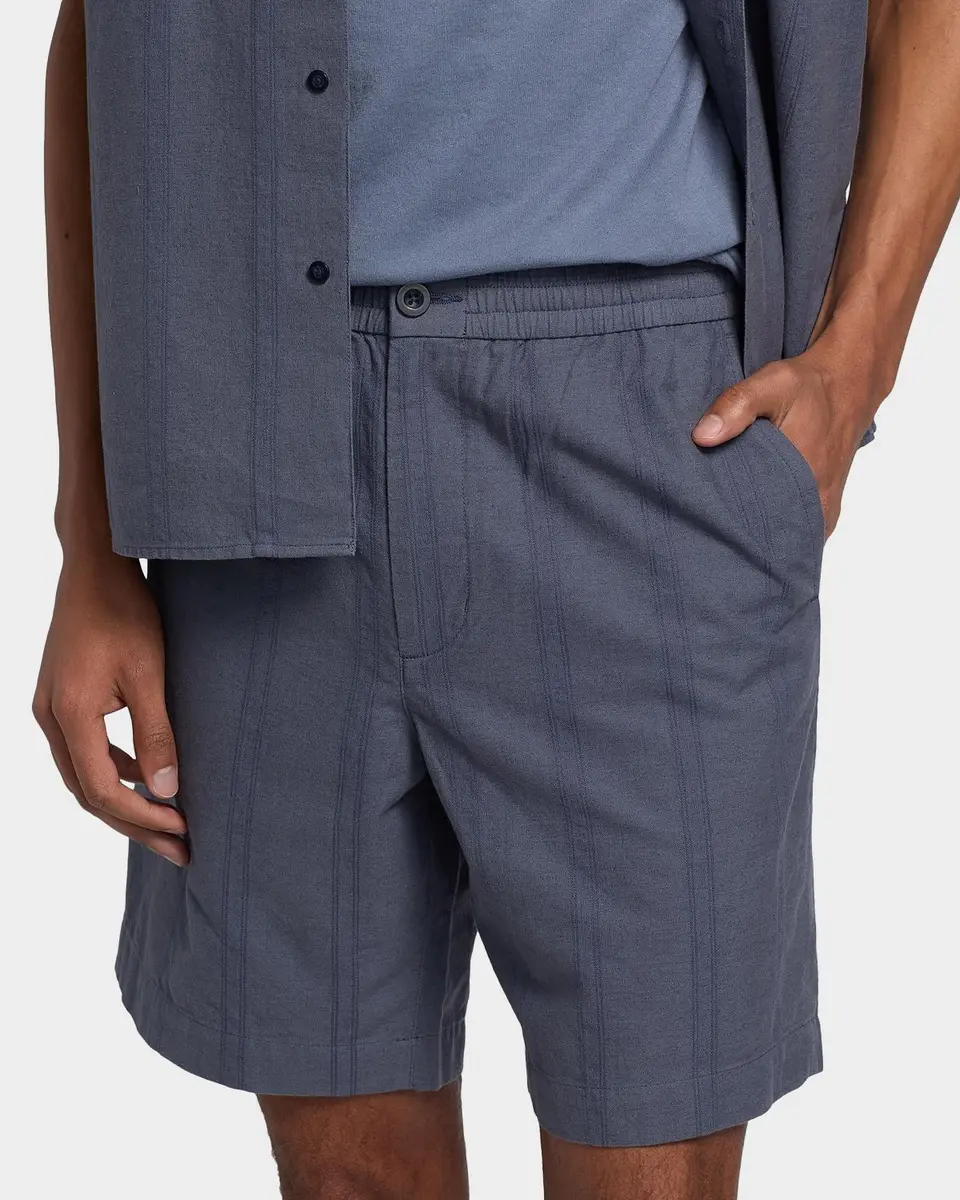 Vince Men's Cove Stripe Relaxed-Fit Shorts | Thumbnail 5