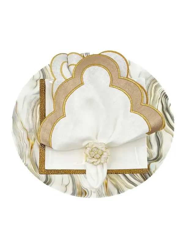 Nomi K Cloud Round Iron Placemat