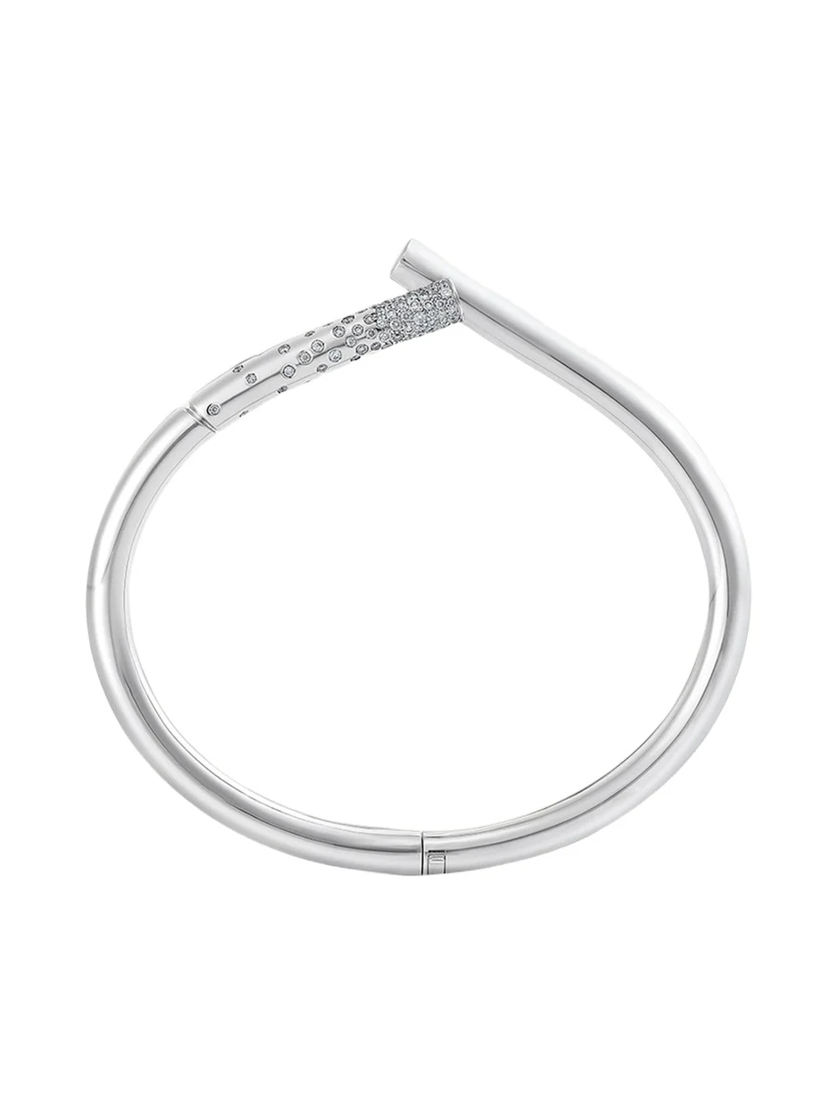 18K White Gold Diamond Pave Loop Bracelet 18K White Gold Diamond Pave Loop Bracelet