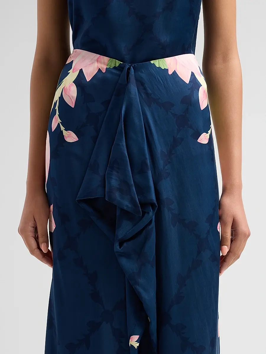 VERANDAH Women's Ammama Hand-Draped Lotus Skirt | Thumbnail 5