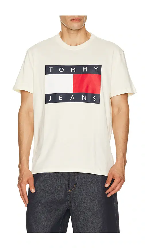 Tommy Jeans Big Flag Tee | Image 1 Tommy Jeans Big Flag Tee | Image 1