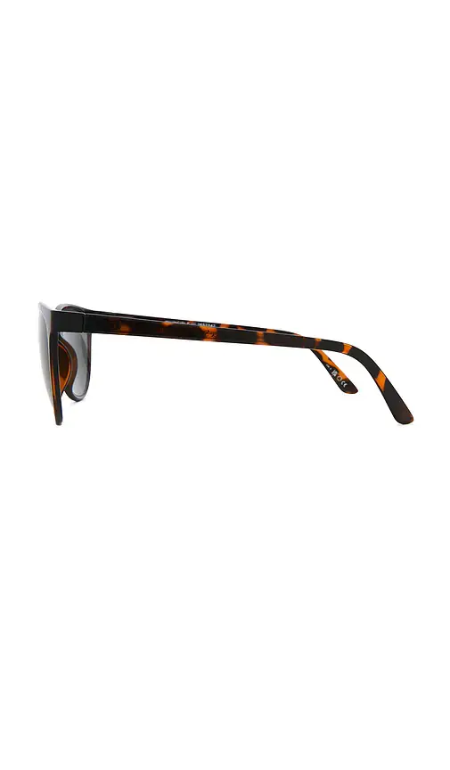 Le Specs Invincible Sunglasses | Thumbnail 3 Le Specs Invincible Sunglasses | Thumbnail 3