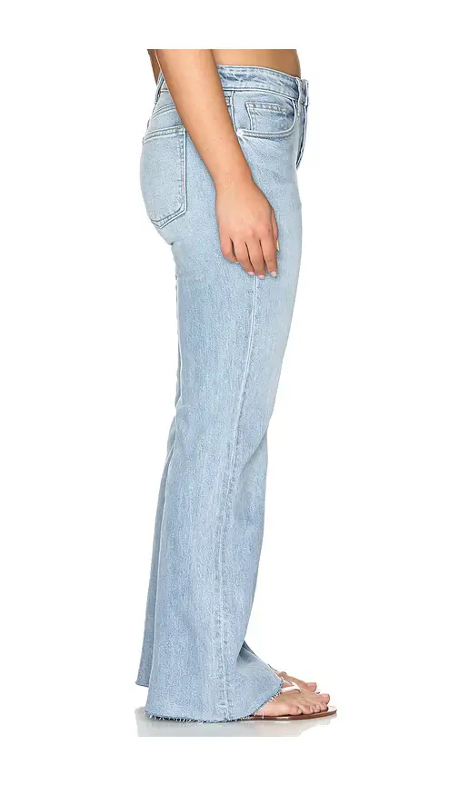 GOOD AMERICAN Vintage Low Rise Relaxed Flare Jeans | Thumbnail 6