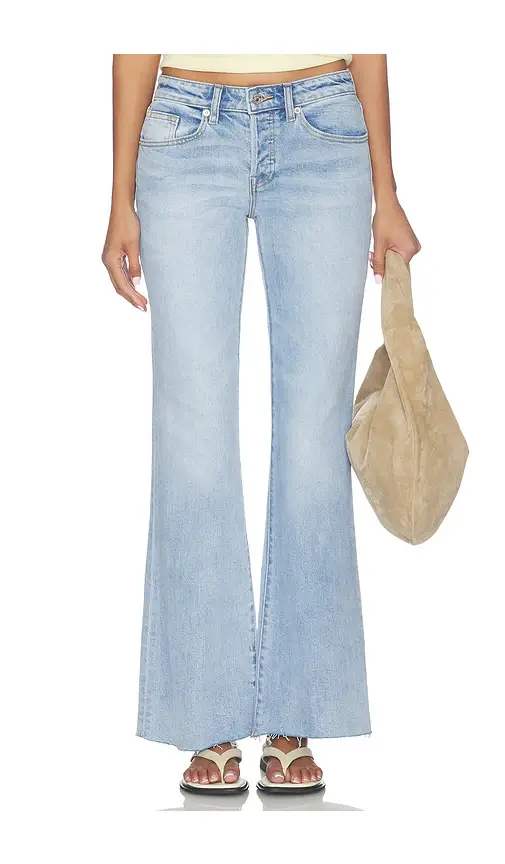 GOOD AMERICAN Vintage Low Rise Relaxed Flare Jeans | Image 1 GOOD AMERICAN Vintage Low Rise Relaxed Flare Jeans | Image 1