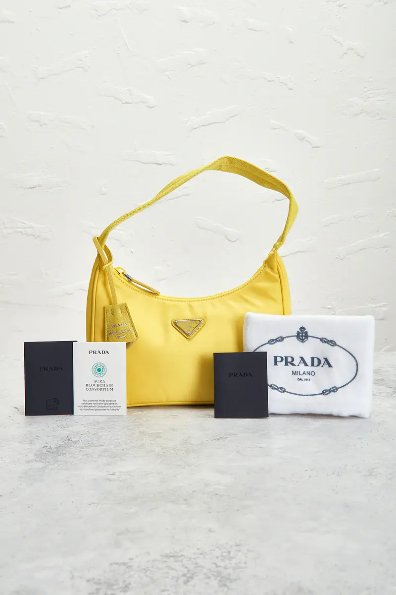 Prada Re-Edition 2000 Re-Nylon Shoulder Bag | Thumbnail 9