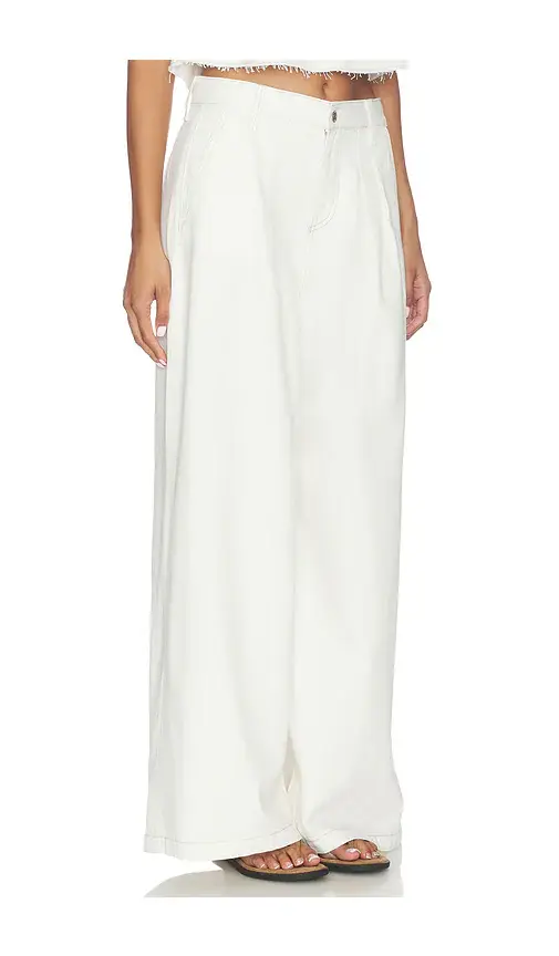 Pistola Delphine Pleated Wide Leg Jeans | Thumbnail 2 Pistola Delphine Pleated Wide Leg Jeans | Thumbnail 2
