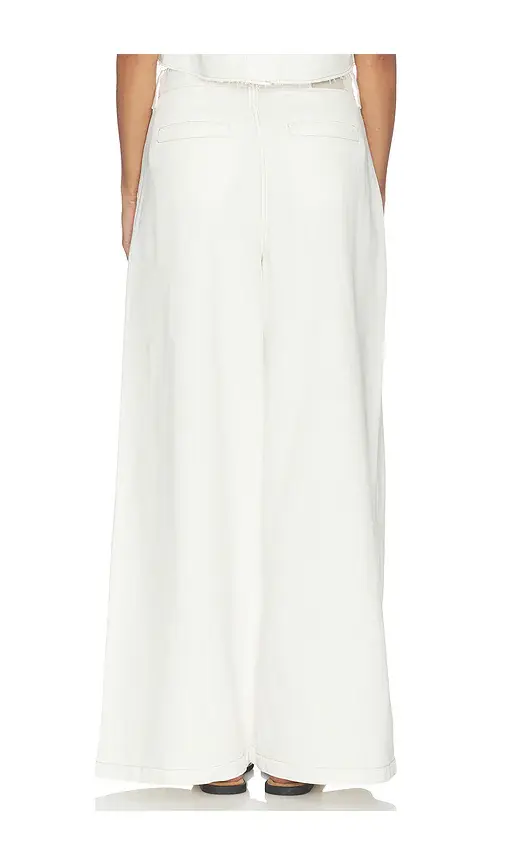 Pistola Delphine Pleated Wide Leg Jeans | Thumbnail 4 Pistola Delphine Pleated Wide Leg Jeans | Thumbnail 4