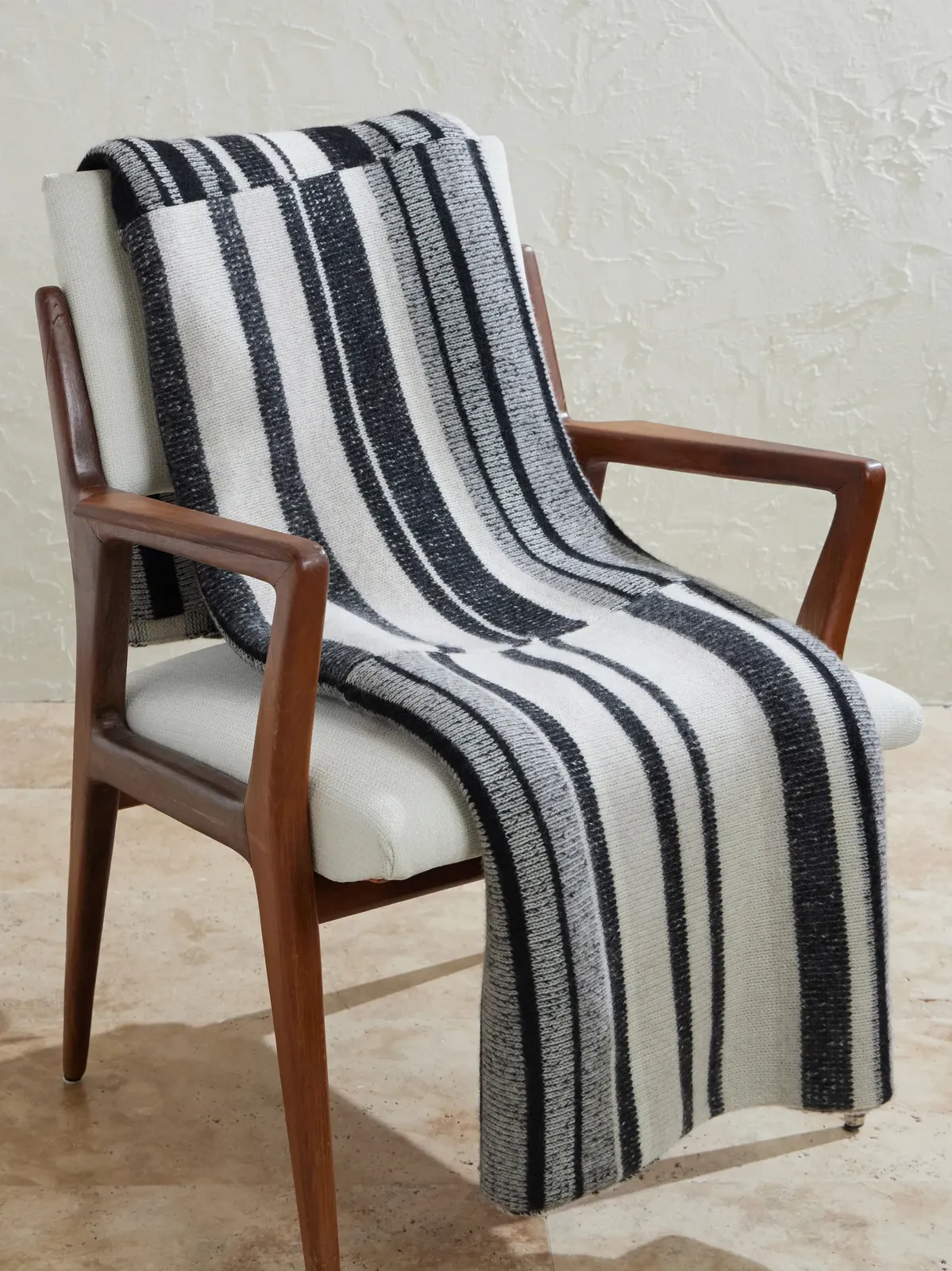 The Elder Statesman Striped Knitted Cashmere Blanket - Men