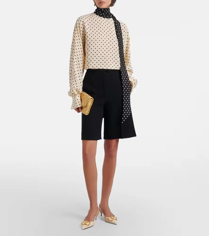 Valentino Garavani VGold virgin wool Bermuda shorts | Thumbnail 4