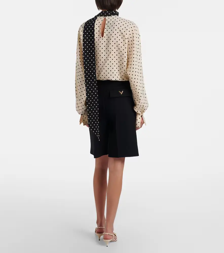 Valentino Garavani VGold virgin wool Bermuda shorts | Thumbnail 5