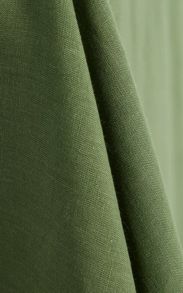 Moda Domus Rectangular Linen Tablecloth - Green | Thumbnail 3