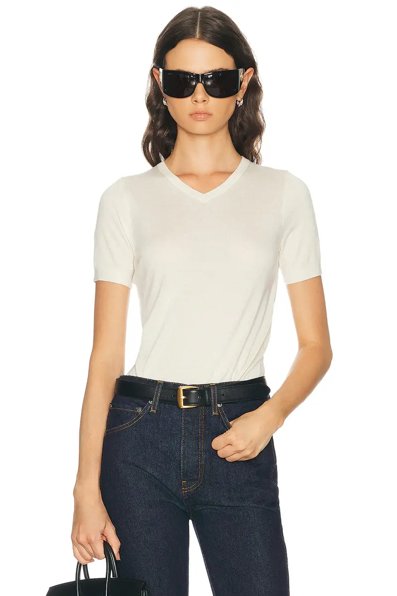 RENGGLI Silk Cashmere V-Neck Knit Tee | Image 1 RENGGLI Silk Cashmere V-Neck Knit Tee | Image 1