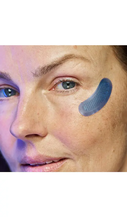 Qure Skincare Micro-Infusion Targeted Patches | Thumbnail 2 Qure Skincare Micro-Infusion Targeted Patches | Thumbnail 2