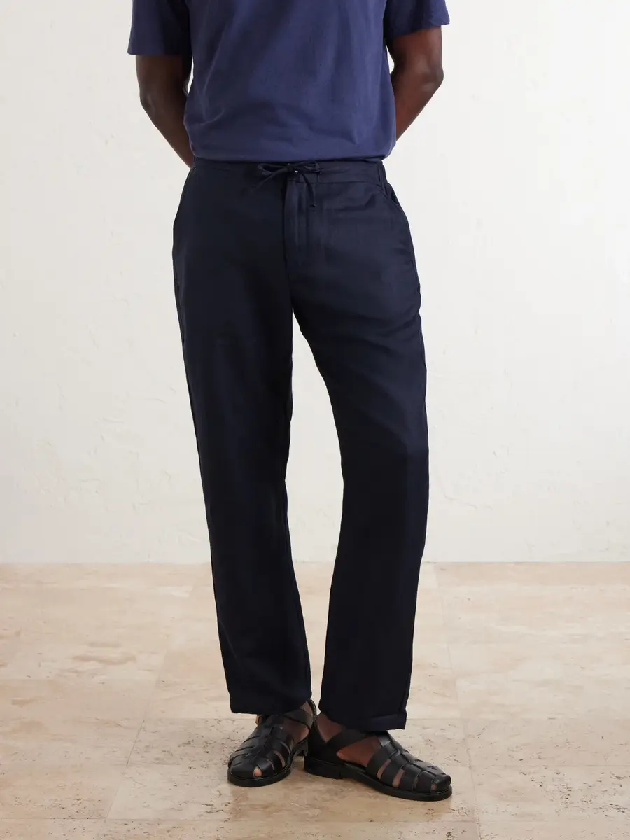 Frescobol Carioca Mendes Straight-Leg Linen and Cotton-Blend Twill Drawstring Trousers - Men | Thumbnail 3 Frescobol Carioca Mendes Straight-Leg Linen and Cotton-Blend Twill Drawstring Trousers - Men | Thumbnail 3