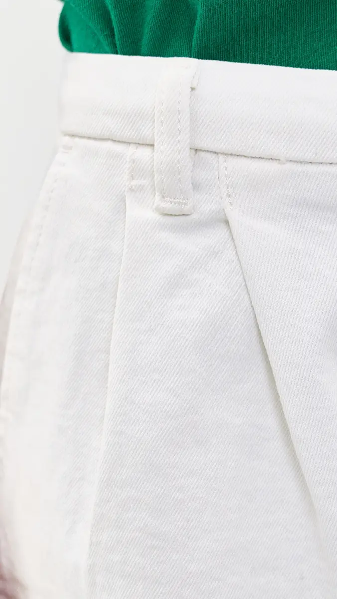 DL1961 Isabel Pleated Shorts | Thumbnail 6 DL1961 Isabel Pleated Shorts | Thumbnail 6