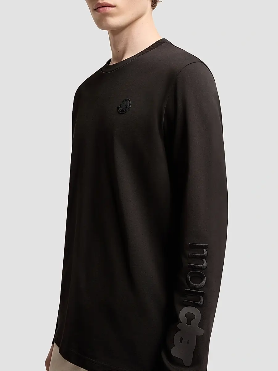 Moncler Men's Long Sleeve Crewneck T-Shirt in Cotton Jersey | Thumbnail 4 Moncler Men's Long Sleeve Crewneck T-Shirt in Cotton Jersey | Thumbnail 4