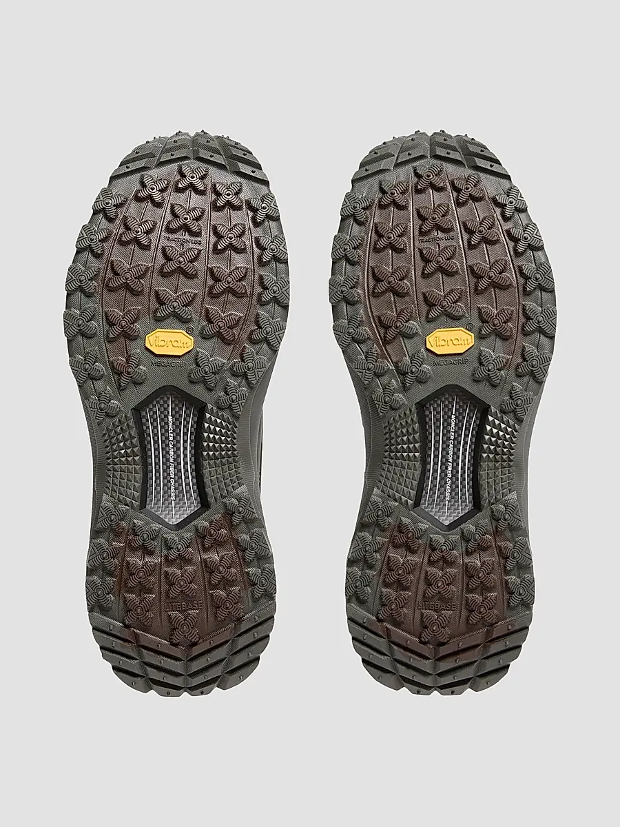 Moncler Men's Trailgrip Lite3 Sneakers in Suede | Thumbnail 4