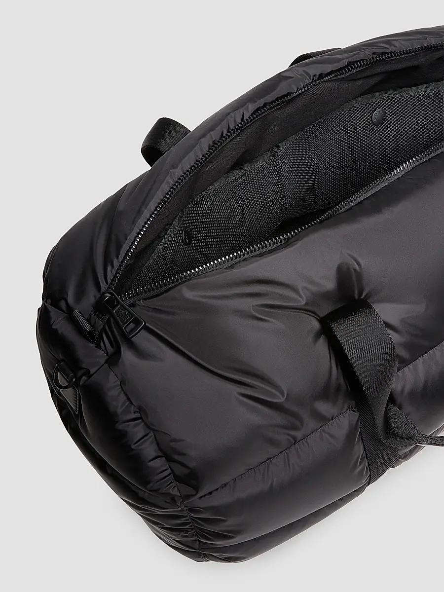 Moncler Women's Caradoc Duffle Bag | Thumbnail 4 Moncler Women's Caradoc Duffle Bag | Thumbnail 4