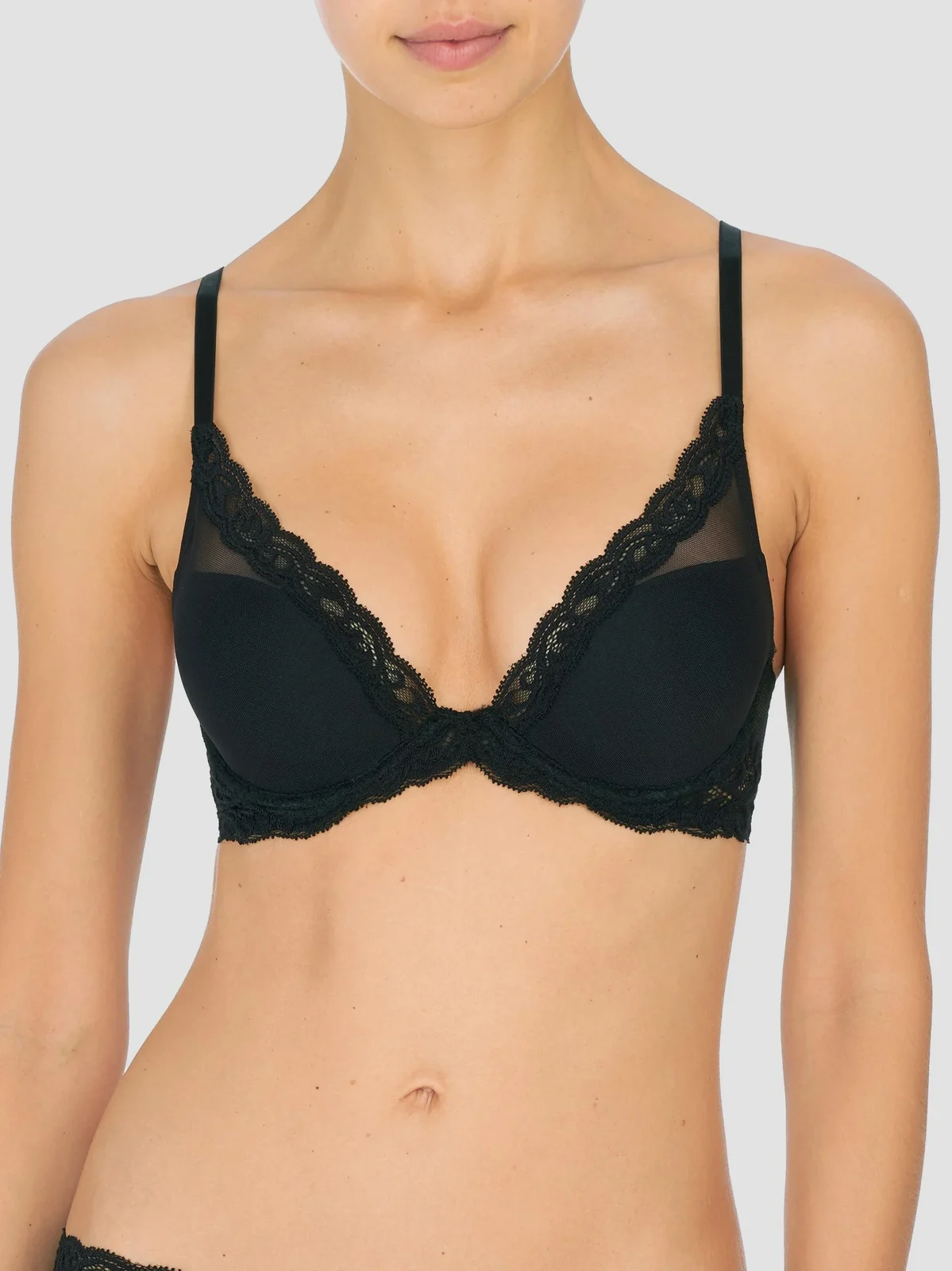 Women's Feathers Plunge T-Shirt Bra Women's Feathers Plunge T-Shirt Bra