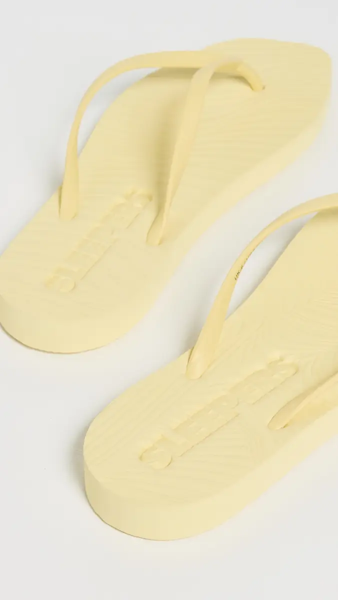 SLEEPERS Tapered Flip Flops | Thumbnail 4