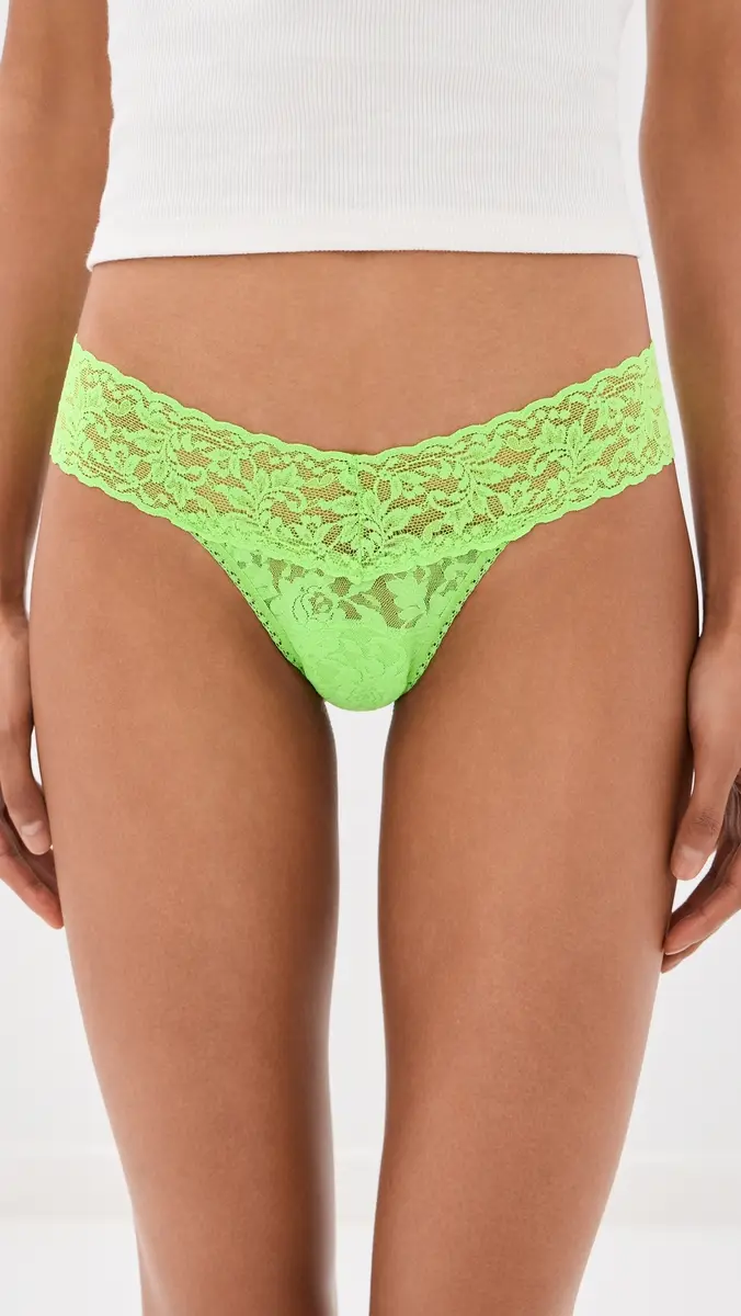 Hanky Panky Signature Lace Low Rise Thong 3 Pack | Thumbnail 3