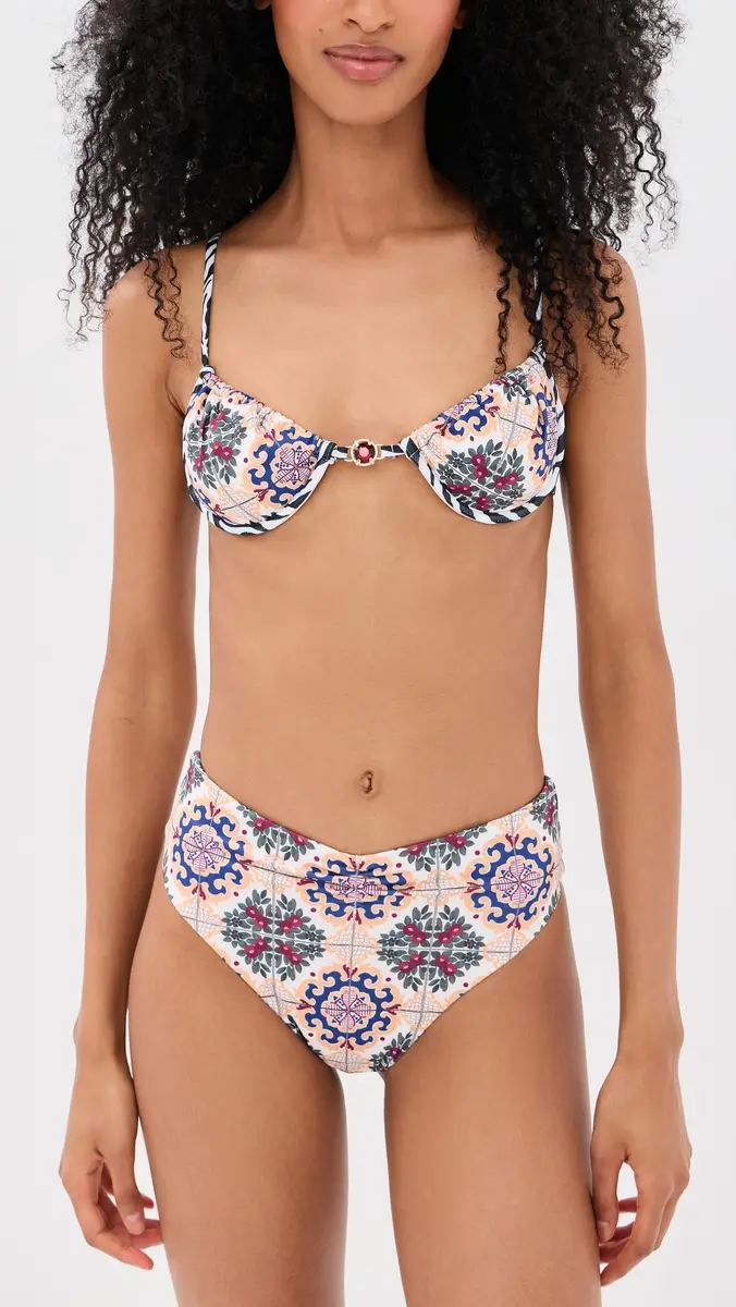 Bananhot Lesli Bikini Top | Thumbnail 5 Bananhot Lesli Bikini Top | Thumbnail 5